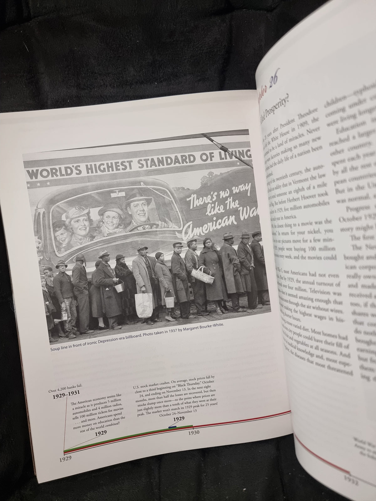 The Landmark History of the American People - From Charleston to the Moon