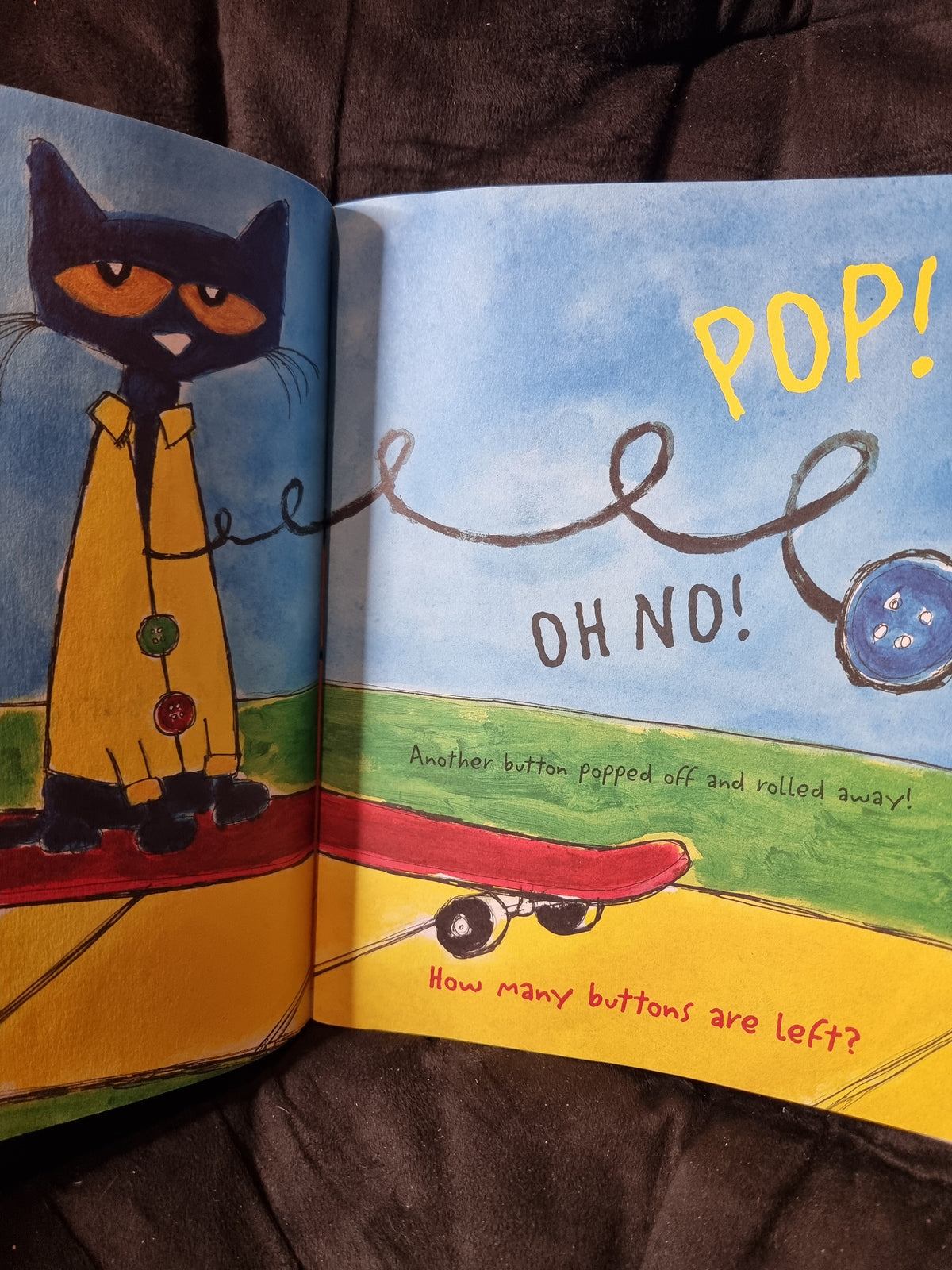 Pete the Cat and His Four Groovy Buttons