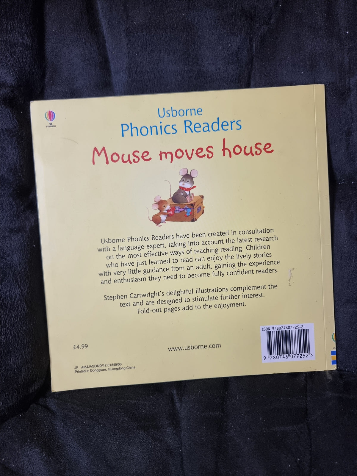 Usborne Phonics - Mouse Moves House
