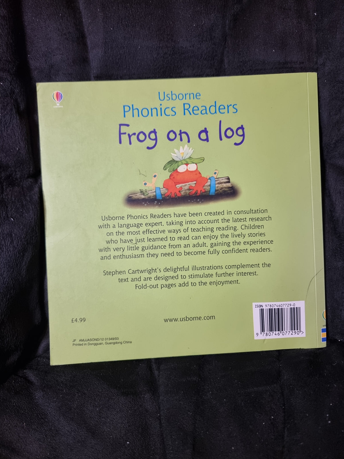 Usborne Phonics - Frog on a Log