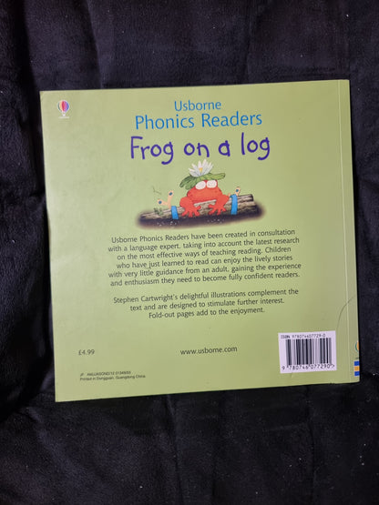 Usborne Phonics - Frog on a Log
