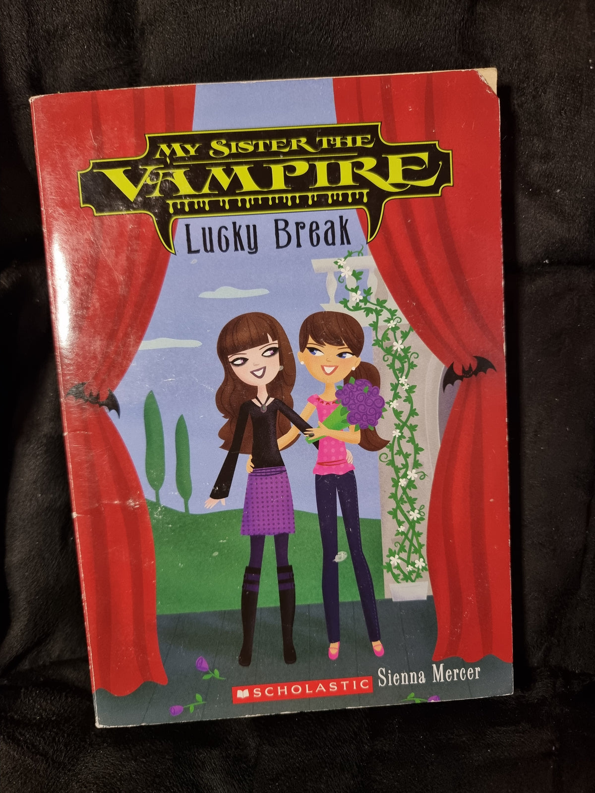 My Sister the Vampire - Lucky Break