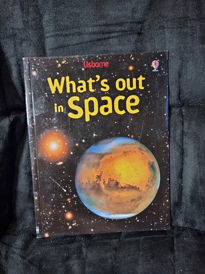 Usborne - What's Out in Space