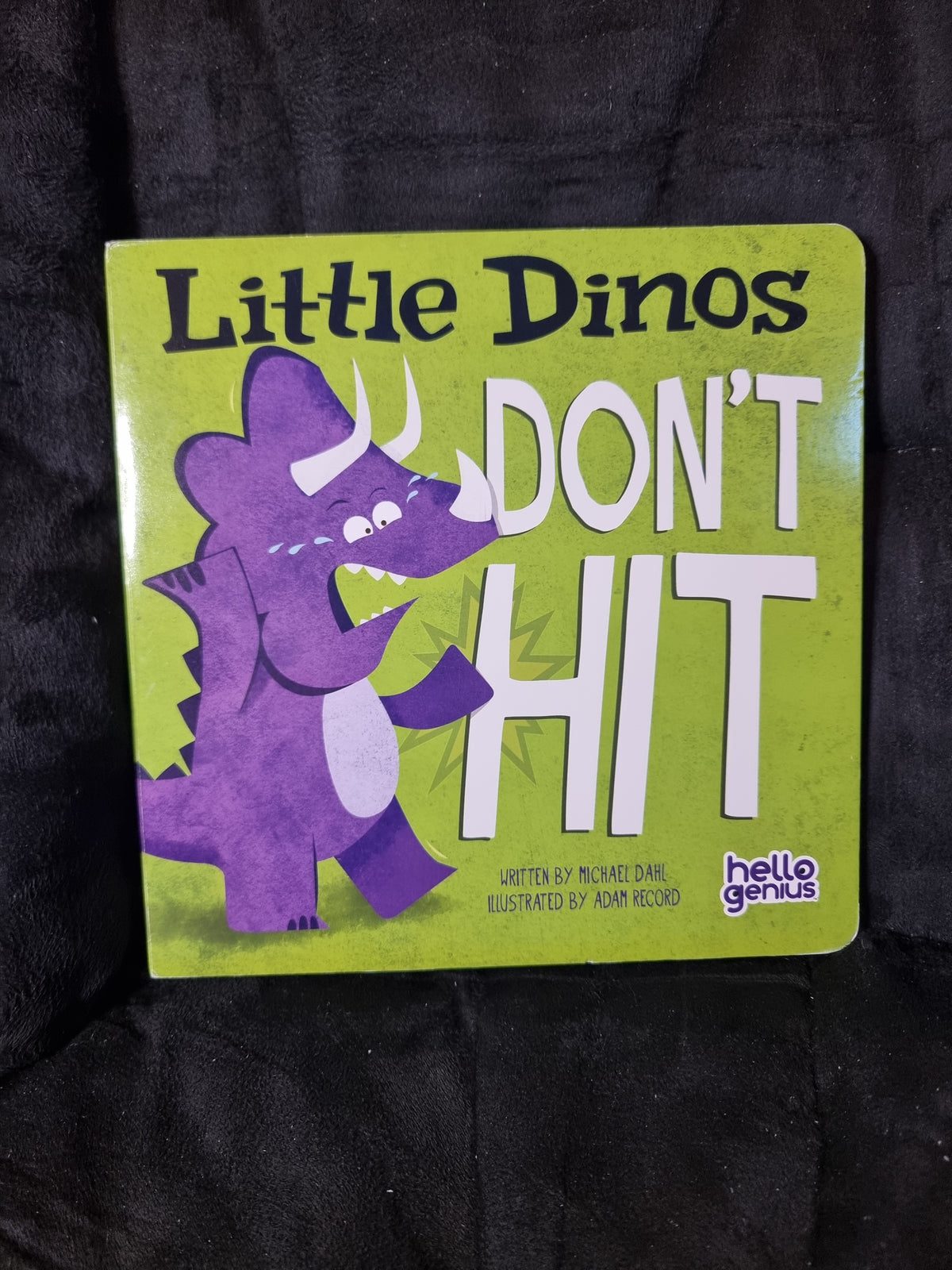 Little Dinos Don't Hit