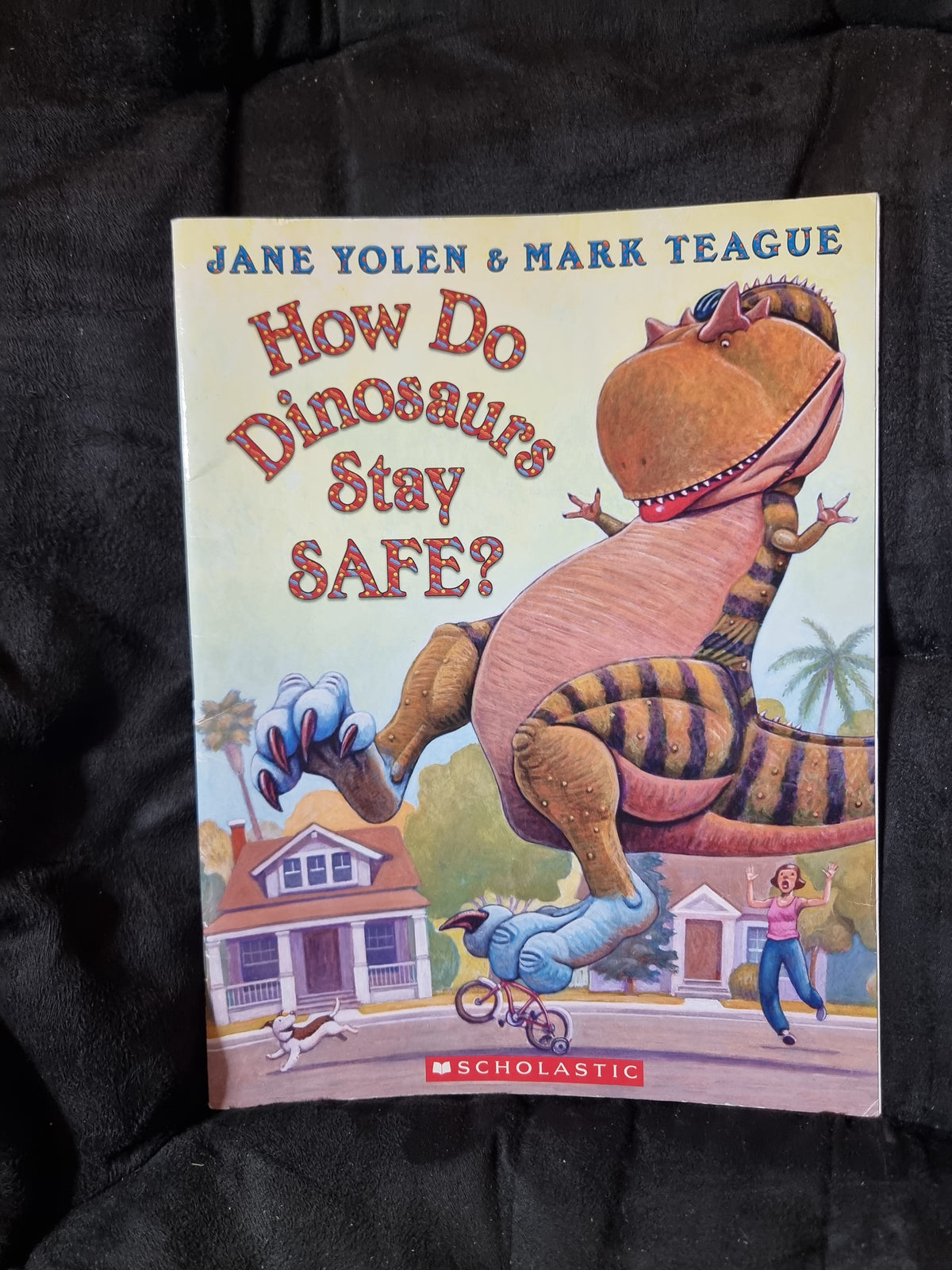 How Do Dinosaurs Stay Safe?